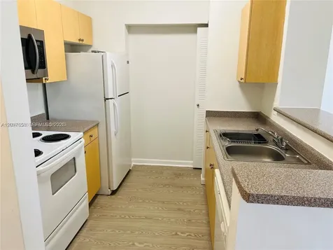 1900 Van Buren Street Hollywood FL 33020