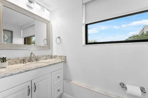 364 Golfview Road North Palm Beach FL 33408