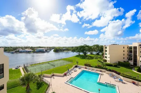 364 Golfview Road North Palm Beach FL 33408