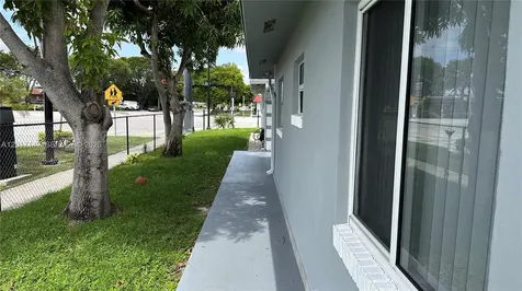 4101 NW 30th Terrace Lauderdale Lakes FL 33309