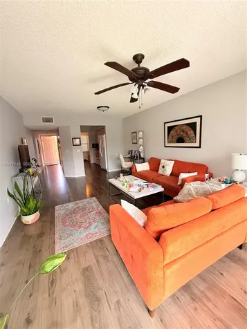 571 SW 142nd Avenue Pembroke Pines FL 33027