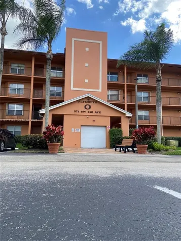 571 SW 142nd Avenue Pembroke Pines FL 33027