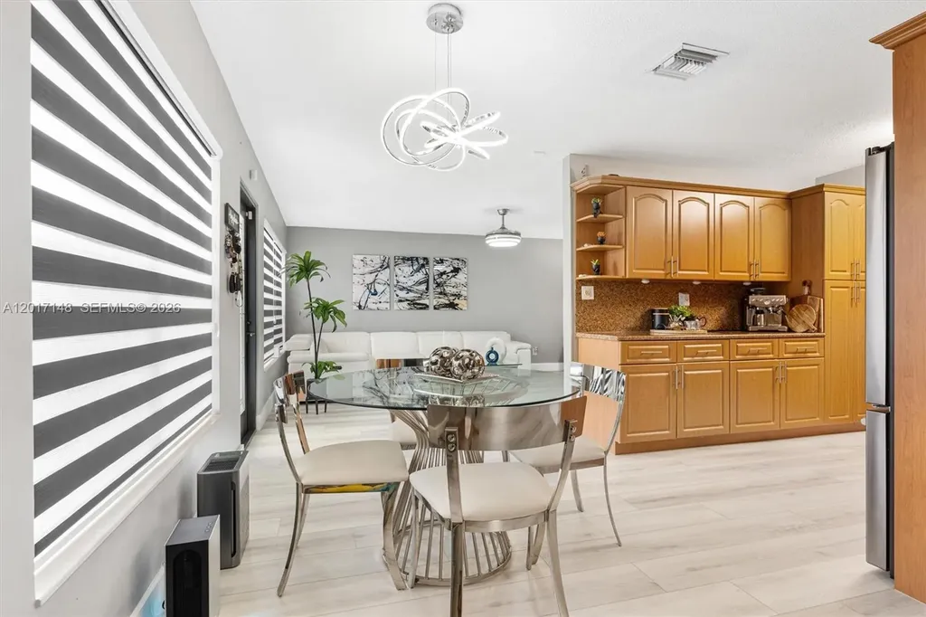 1300 SW 34th Avenue Fort Lauderdale FL 33312