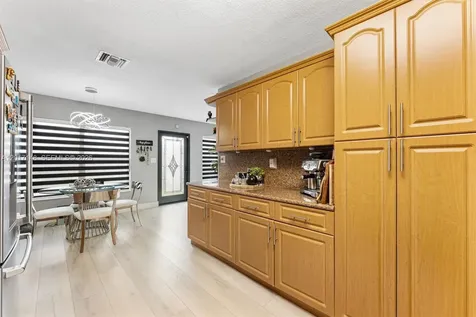 1300 SW 34th Avenue Fort Lauderdale FL 33312
