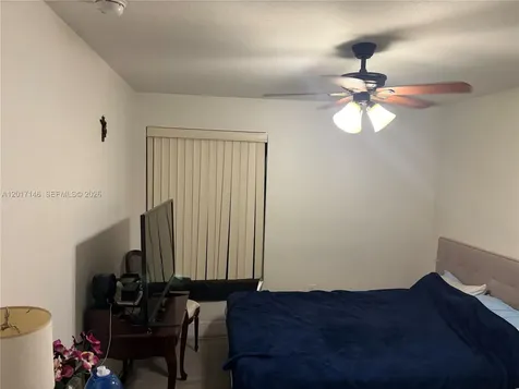 6725 NW 174th Terrace Hialeah FL 33015