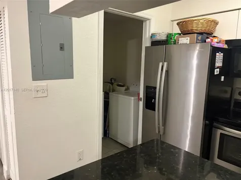 6725 NW 174th Terrace Hialeah FL 33015
