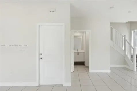 4426 83rd Parkway Doral FL 33166