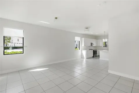 4426 83rd Parkway Doral FL 33166