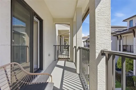 4426 83rd Parkway Doral FL 33166