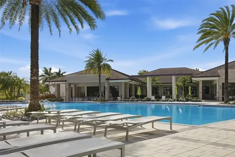 4426 83rd Parkway Doral FL 33166