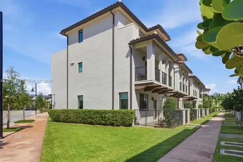 4426 83rd Parkway Doral FL 33166