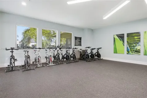 4426 83rd Parkway Doral FL 33166