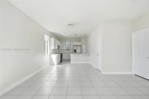 4426 83rd Parkway Doral FL 33166