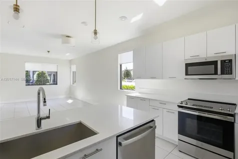 4426 83rd Parkway Doral FL 33166