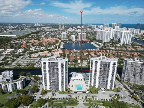 3675 N Country Club Drive Aventura FL 33180