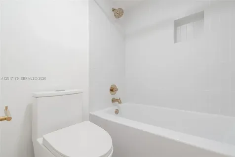 3675 N Country Club Drive Aventura FL 33180