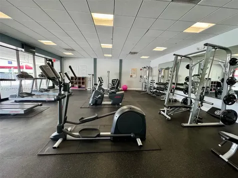 3675 N Country Club Drive Aventura FL 33180