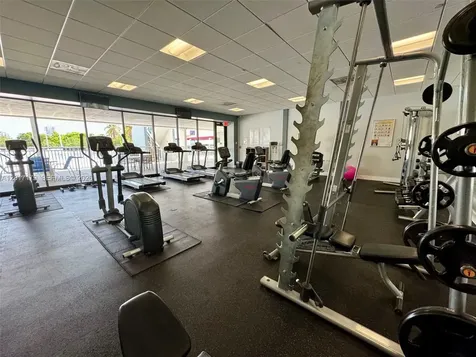 3675 N Country Club Drive Aventura FL 33180