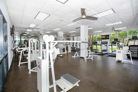 19370 Collins Avenue Sunny Isles Beach FL 33160