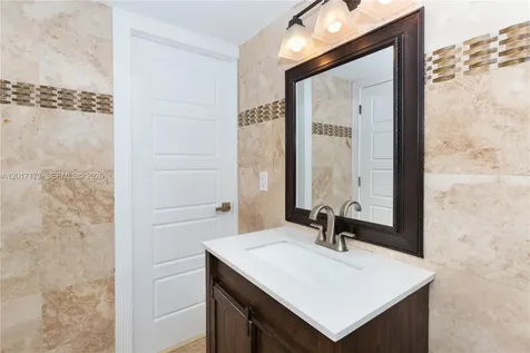 19370 Collins Avenue Sunny Isles Beach FL 33160
