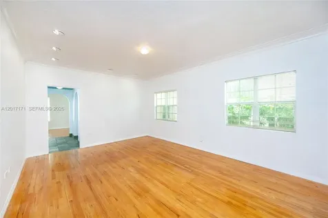 32 Calabria Avenue Coral Gables FL 33134