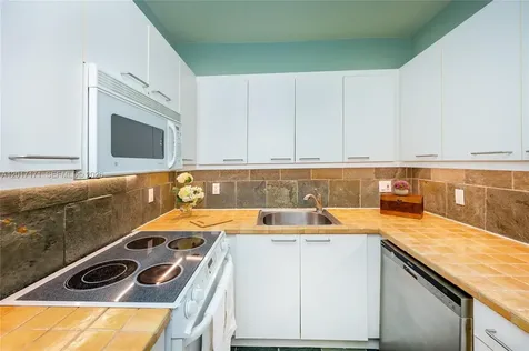 32 Calabria Avenue Coral Gables FL 33134