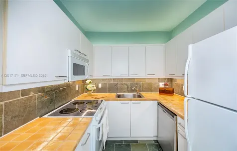 32 Calabria Avenue Coral Gables FL 33134