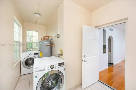32 Calabria Avenue Coral Gables FL 33134