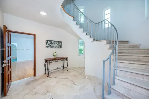 32 Calabria Avenue Coral Gables FL 33134