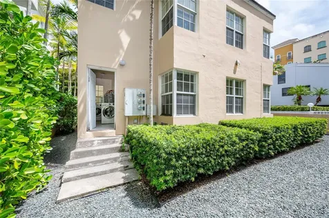 32 Calabria Avenue Coral Gables FL 33134