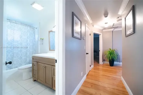 6472 Pierce Street Hollywood FL 33024