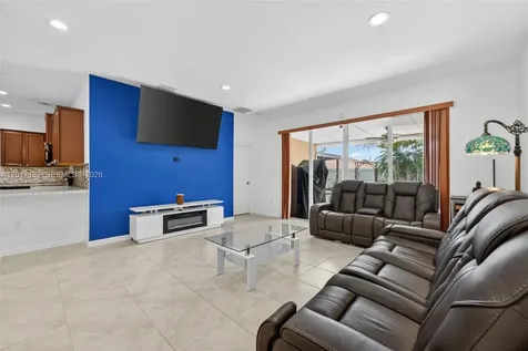 27902 SW 134th Court Homestead FL 33032
