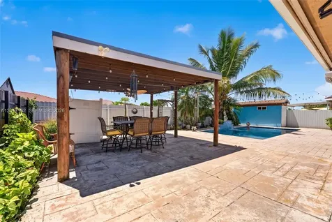 27902 SW 134th Court Homestead FL 33032