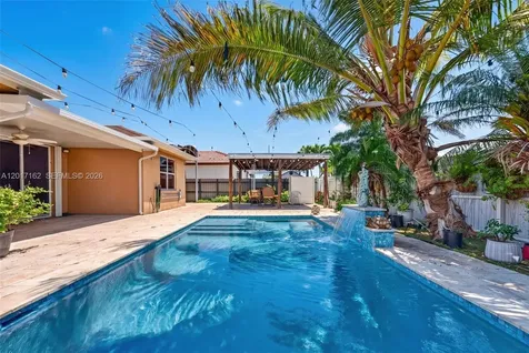 27902 SW 134th Court Homestead FL 33032