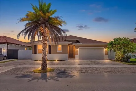 27902 SW 134th Court Homestead FL 33032