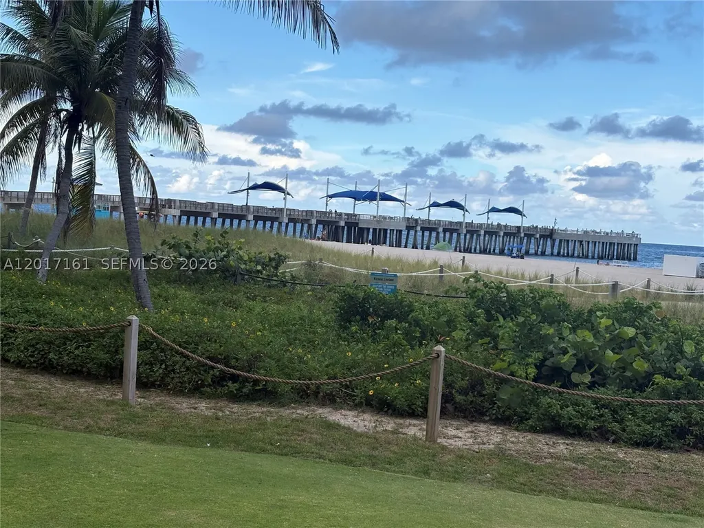 3212 NE 7th Place Pompano Beach FL 33062