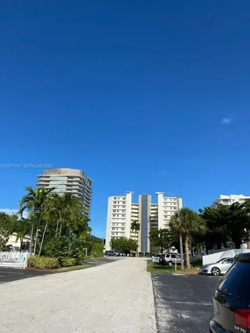 3212 NE 7th Place Pompano Beach FL 33062