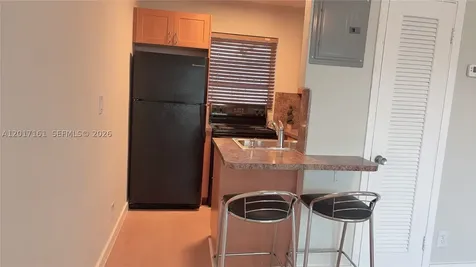 3212 NE 7th Place Pompano Beach FL 33062