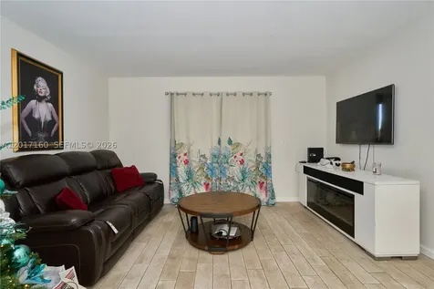 8240 SW 210th Street Cutler Bay FL 33189
