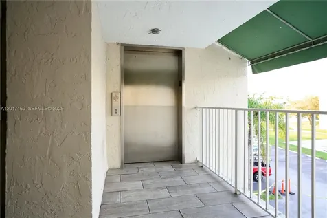 8240 SW 210th Street Cutler Bay FL 33189