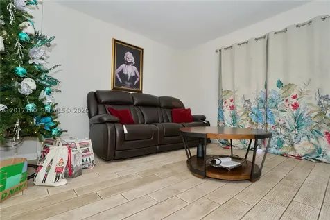 8240 SW 210th Street Cutler Bay FL 33189