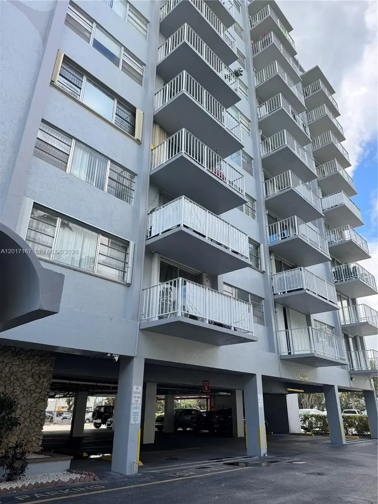 1470 NE 125th Terrace North Miami FL 33161