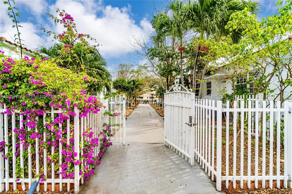 8401 Crespi Boulevard Miami Beach FL 33141