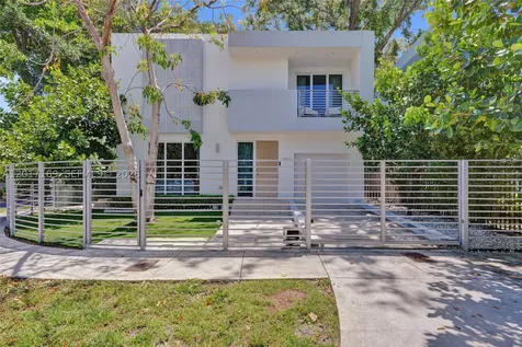2851 SW 33rd Court Miami FL 33133