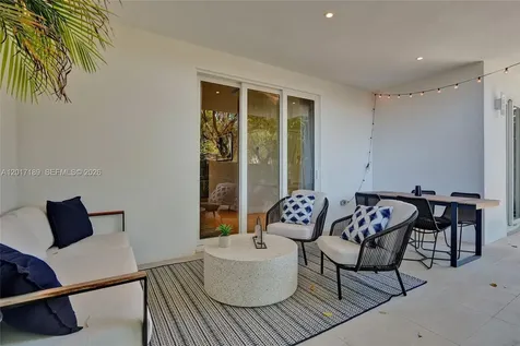 2851 SW 33rd Court Miami FL 33133