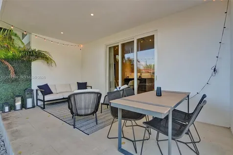 2851 SW 33rd Court Miami FL 33133