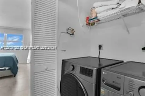 90 Alton Road Miami Beach FL 33139