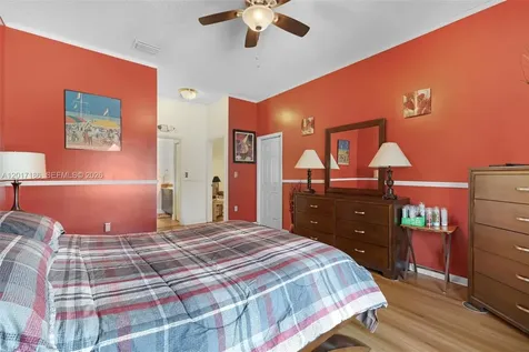2915 SE 4th Place Homestead FL 33033