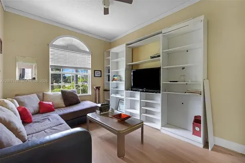 2915 SE 4th Place Homestead FL 33033