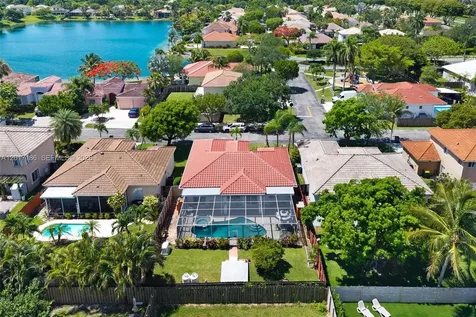 2915 SE 4th Place Homestead FL 33033